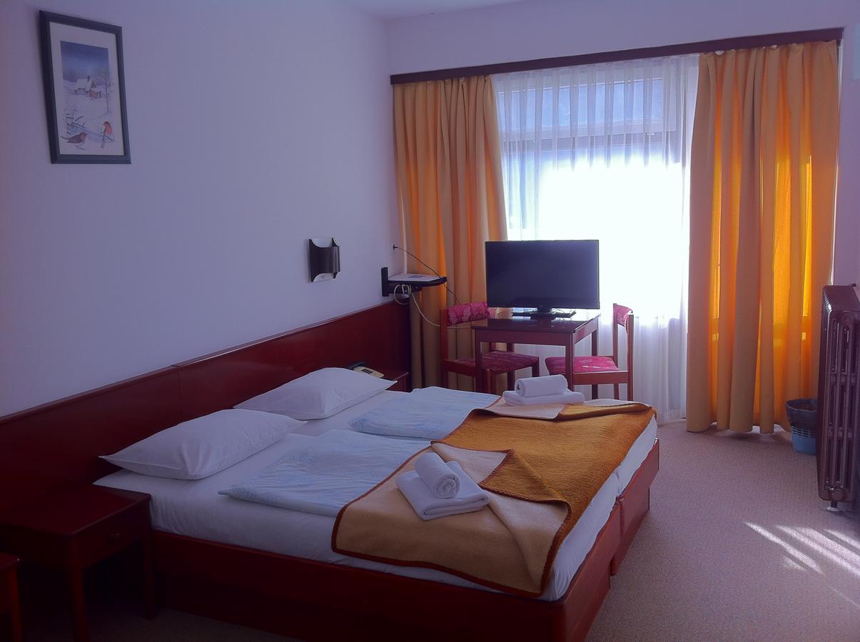 Hotel Matija Gubec Stubicke Toplice Extérieur photo