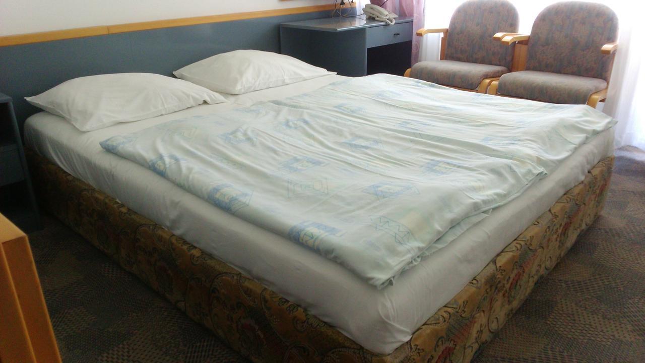 Hotel Matija Gubec Stubicke Toplice Extérieur photo